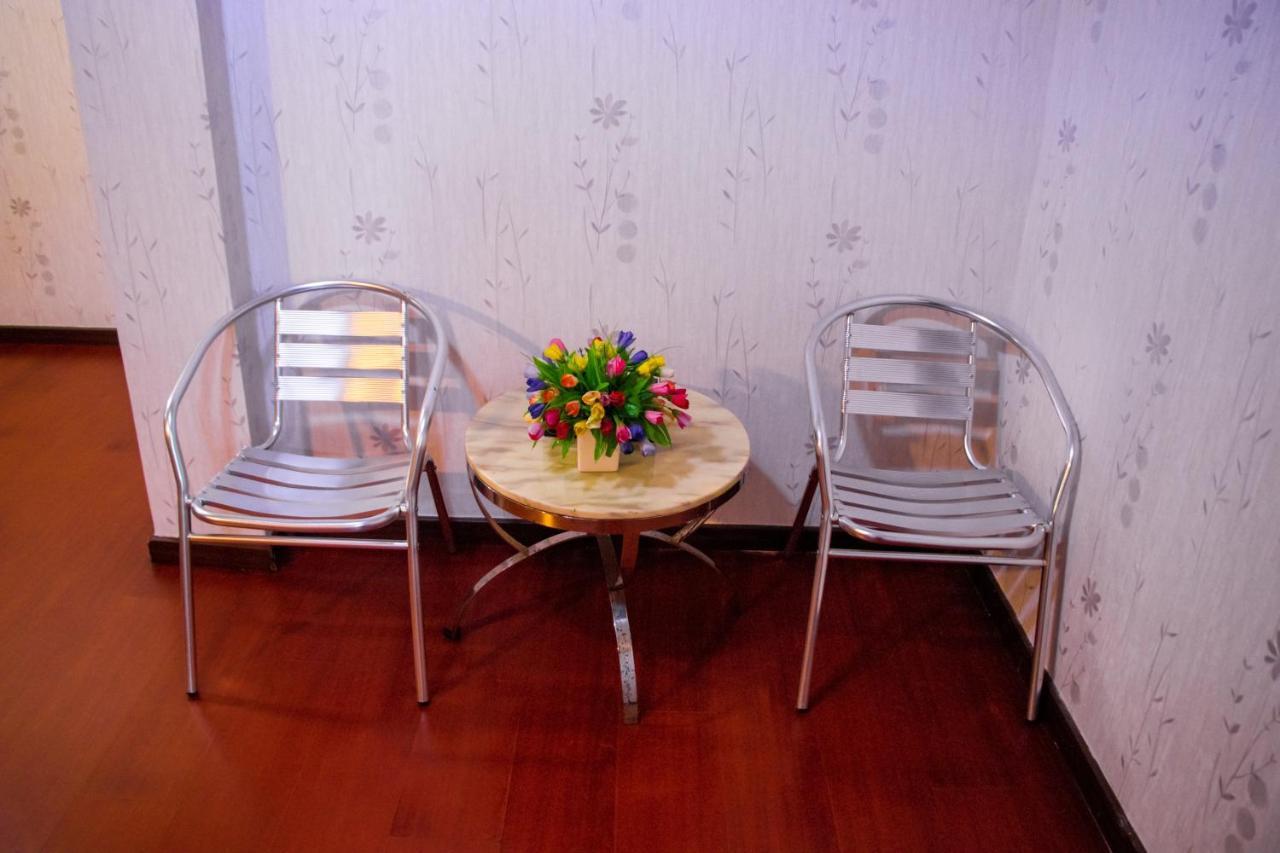 Visiting Card Hotel & Resort Бангкок Екстер'єр фото